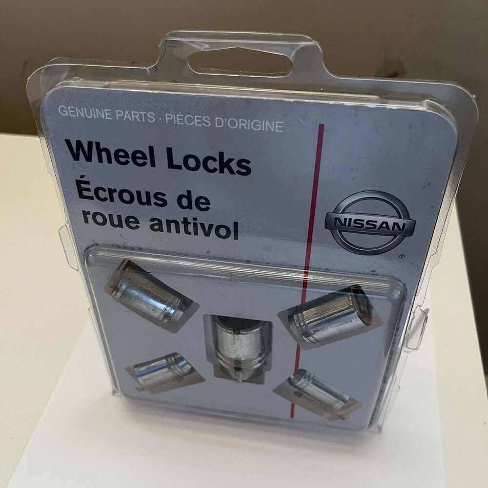 GENUINE NISSAN WHEEL LOCKS - 99998-A7009  PATHFINDER FRONTIER